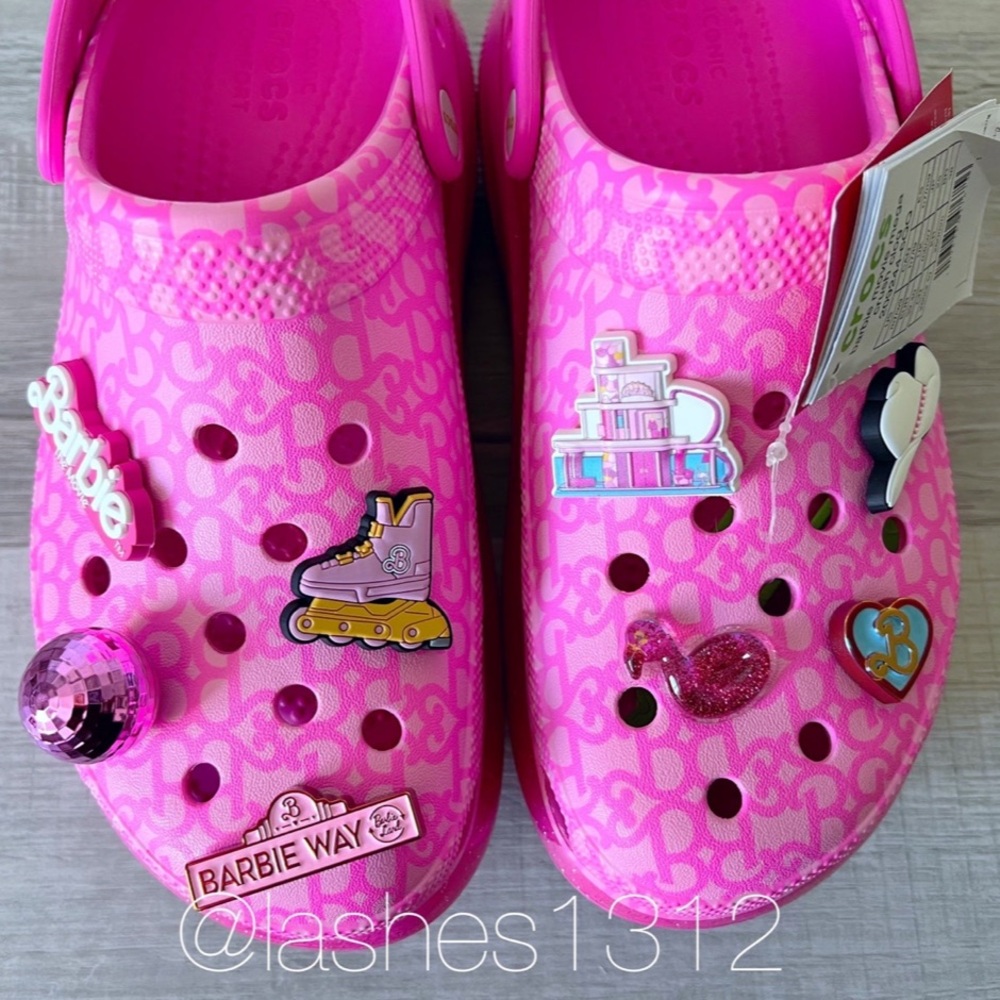 CROCS x BARBIE Movie Mega Crush Clogs Platform Shoes - Electric Pink- Women’s 9 - Picture 5 of 8